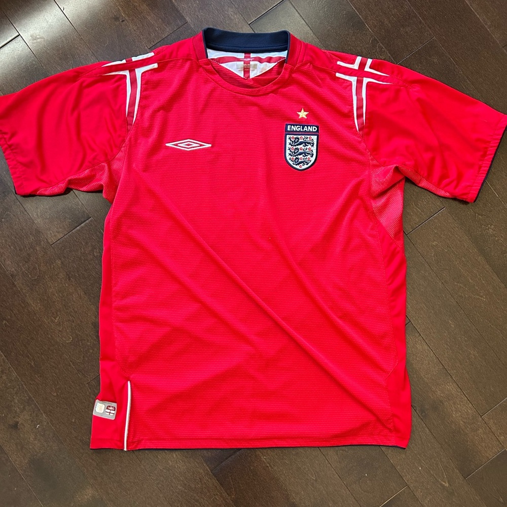England 2004-06 Away Vintage Umbro Football / Soccer Jersey